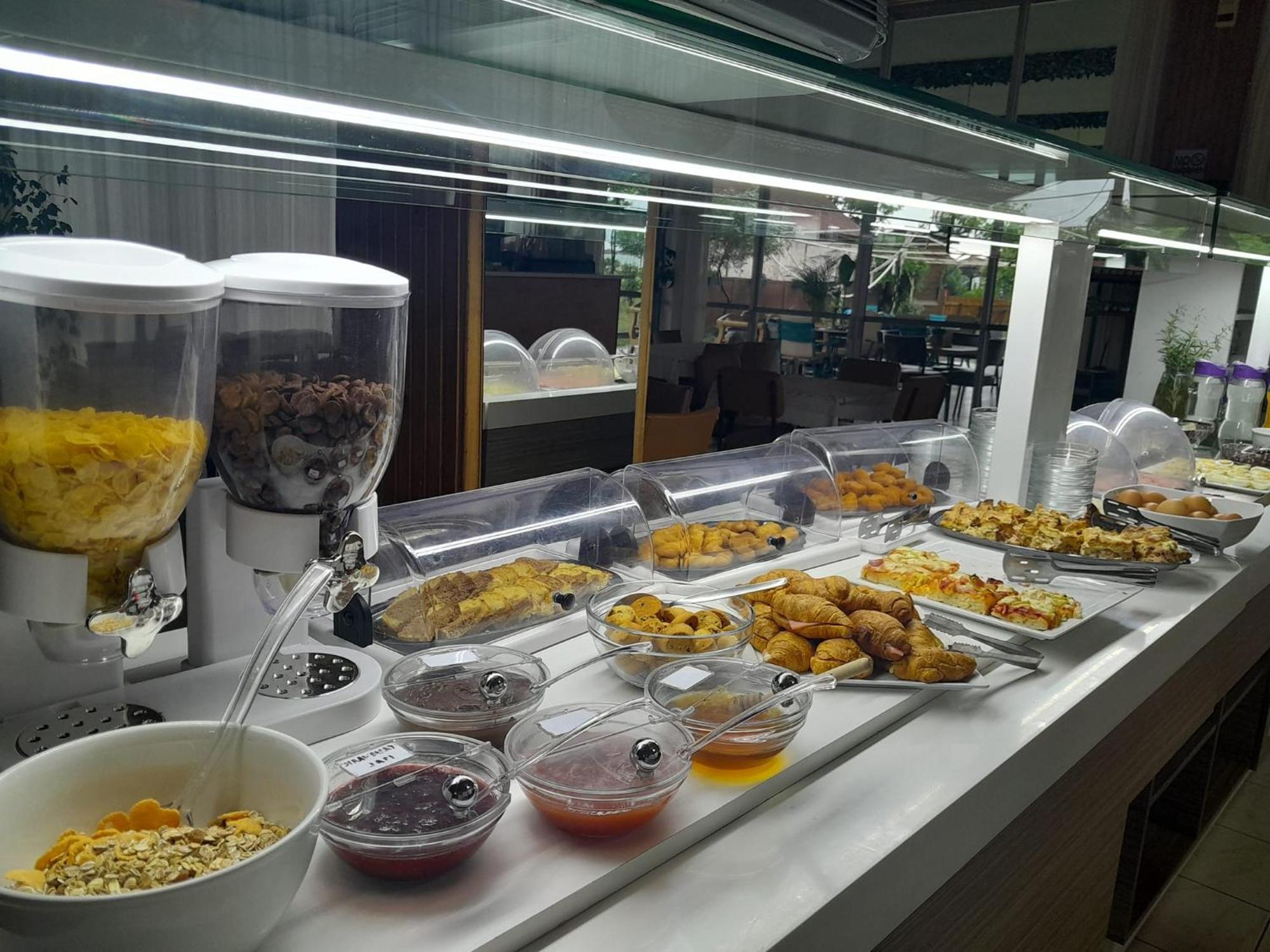 Hotel Thermaikos Korinos Ngoại thất bức ảnh